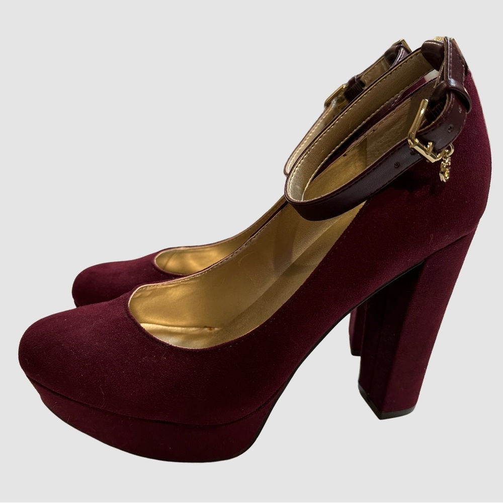 Guess burgundy size 6.5M heels